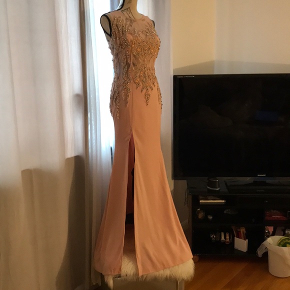 Peach and pearl studded dress - Picture 3 of 6